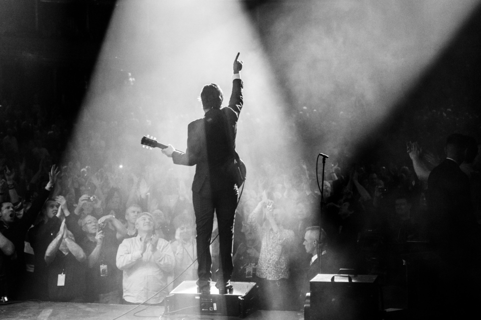 Joe Bonamassa Behind The Scenes – GUITARIST